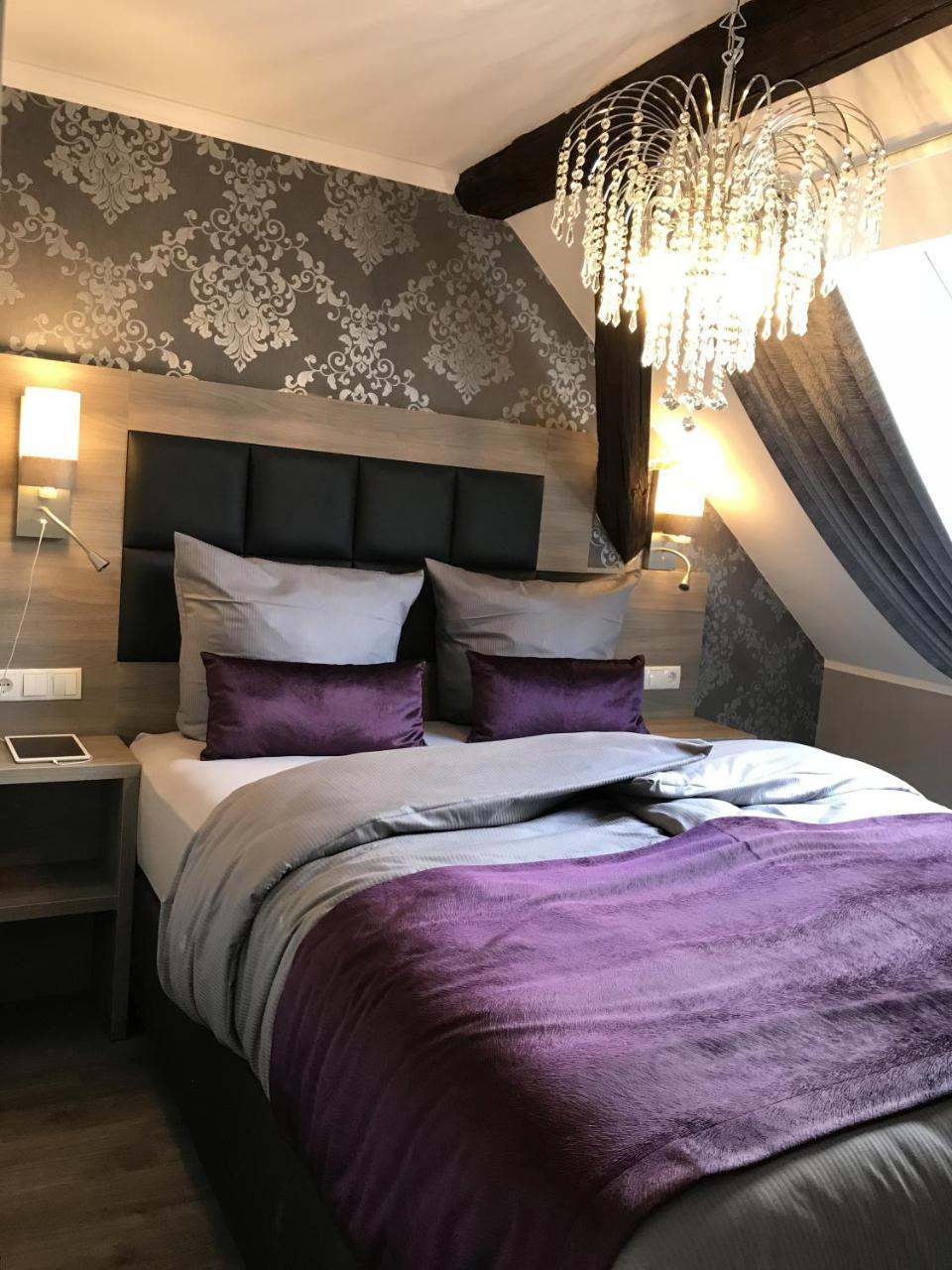 Apartmenthaus Burgenheimat In Rhens Bei Koblenz Exteriér fotografie