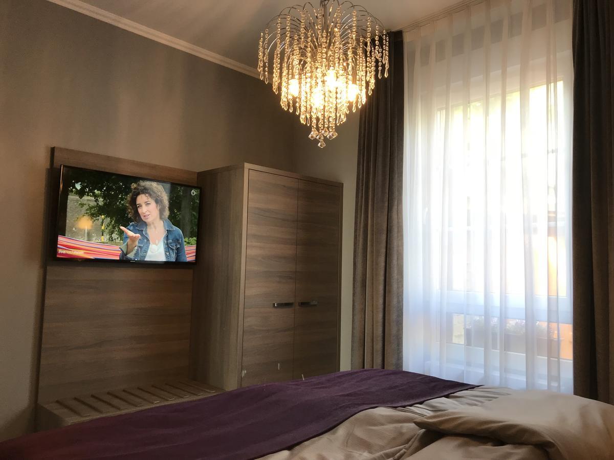 Apartmenthaus Burgenheimat In Rhens Bei Koblenz Exteriér fotografie