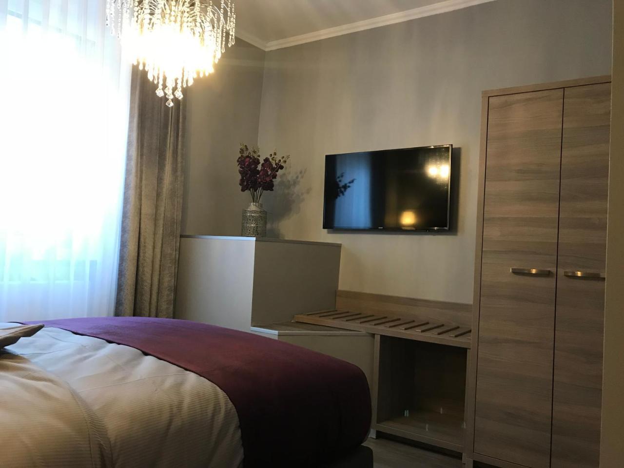 Apartmenthaus Burgenheimat In Rhens Bei Koblenz Exteriér fotografie